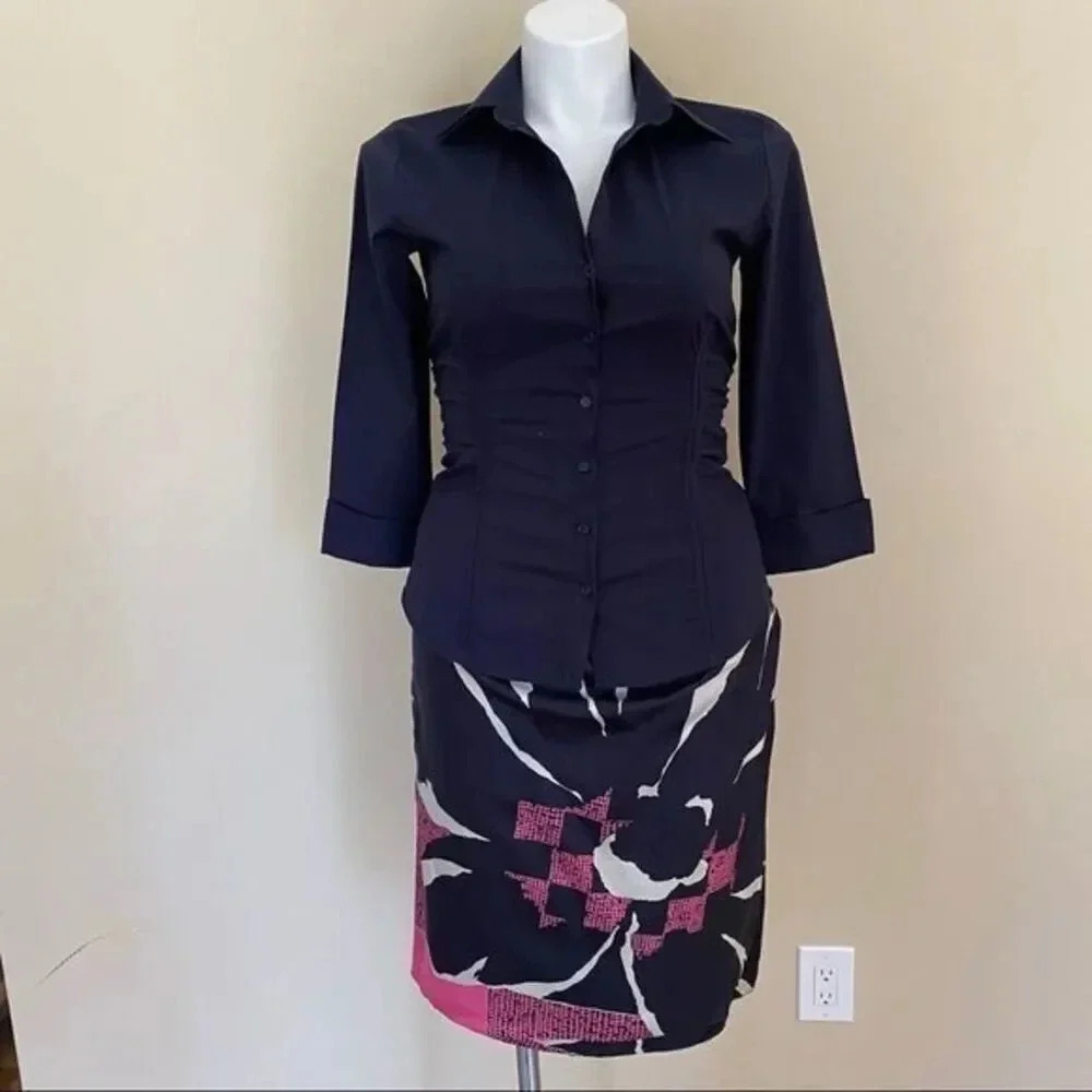 New York & Company navy blouse